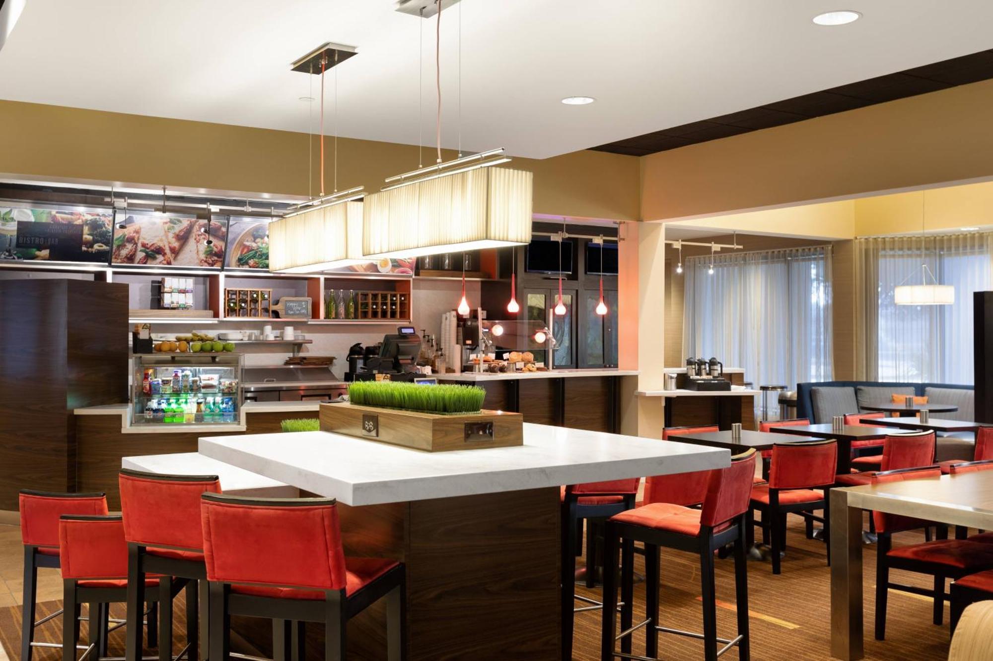 Hotel Courtyard By Marriott Dallas-fort Worth/bedford 3*