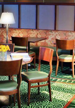 Courtyard By Marriott Dallas-fort Worth/bedford Hotel Bedford